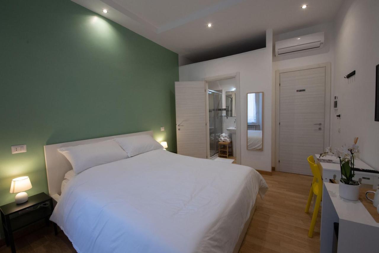 Bed and Breakfast Domus Castroni Germanico Rzym Zewnętrze zdjęcie